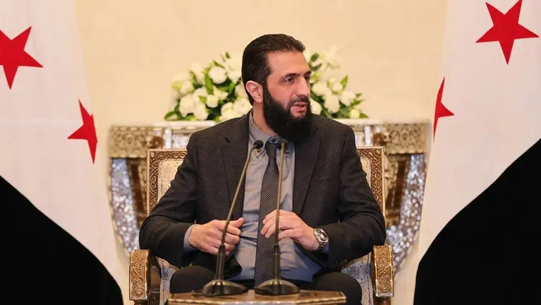 سوريا.. إعلان تشكيل لجنة صياغة مسودة الإعلان الدستوري (أسماء)