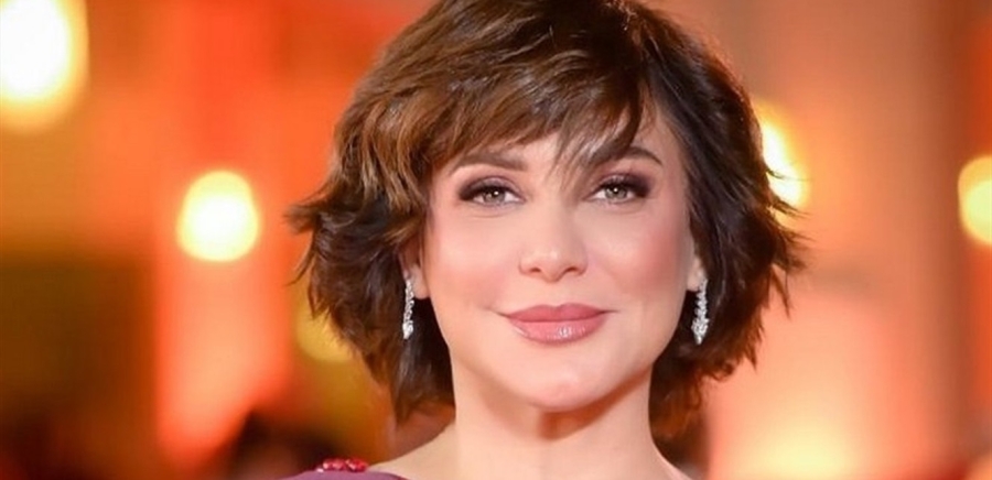 بعد تصريحاتها عن الأسد التي أحدثت ضجة.. سلاف فواخرجي تخرج عن صمتها وترد على الانتقادات