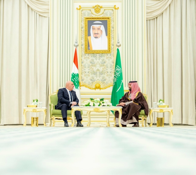 السعودية ولبنان تؤكدان أهمية التطبيق الكامل لاتفاق الطائف