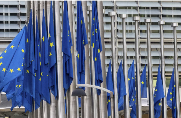 رئيس المجلس الأوروبي: مستعدون لتقديم الدعم الملموس للخطة العربية