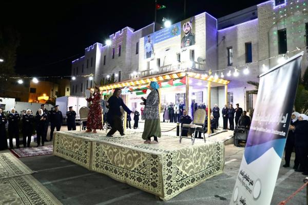 نزيلات مركز إصلاح الجويدة يستقبلن ذويهن على الإفطار