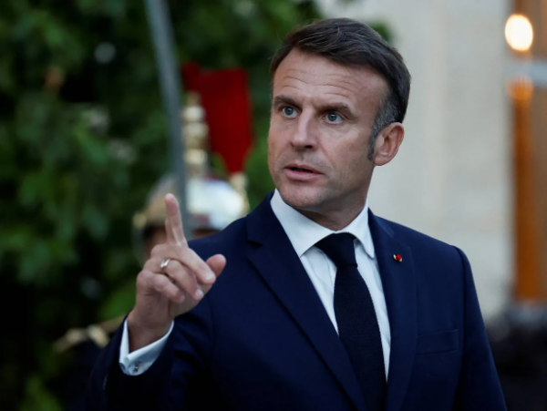 ماكرون يتهم روسيا بزعزعة الاستقرار في مولدافيا