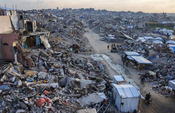 تحذير من إنعدام الأمن الغذائي والمائي وانهيار المنظومة الخدماتية والصحية بغزة