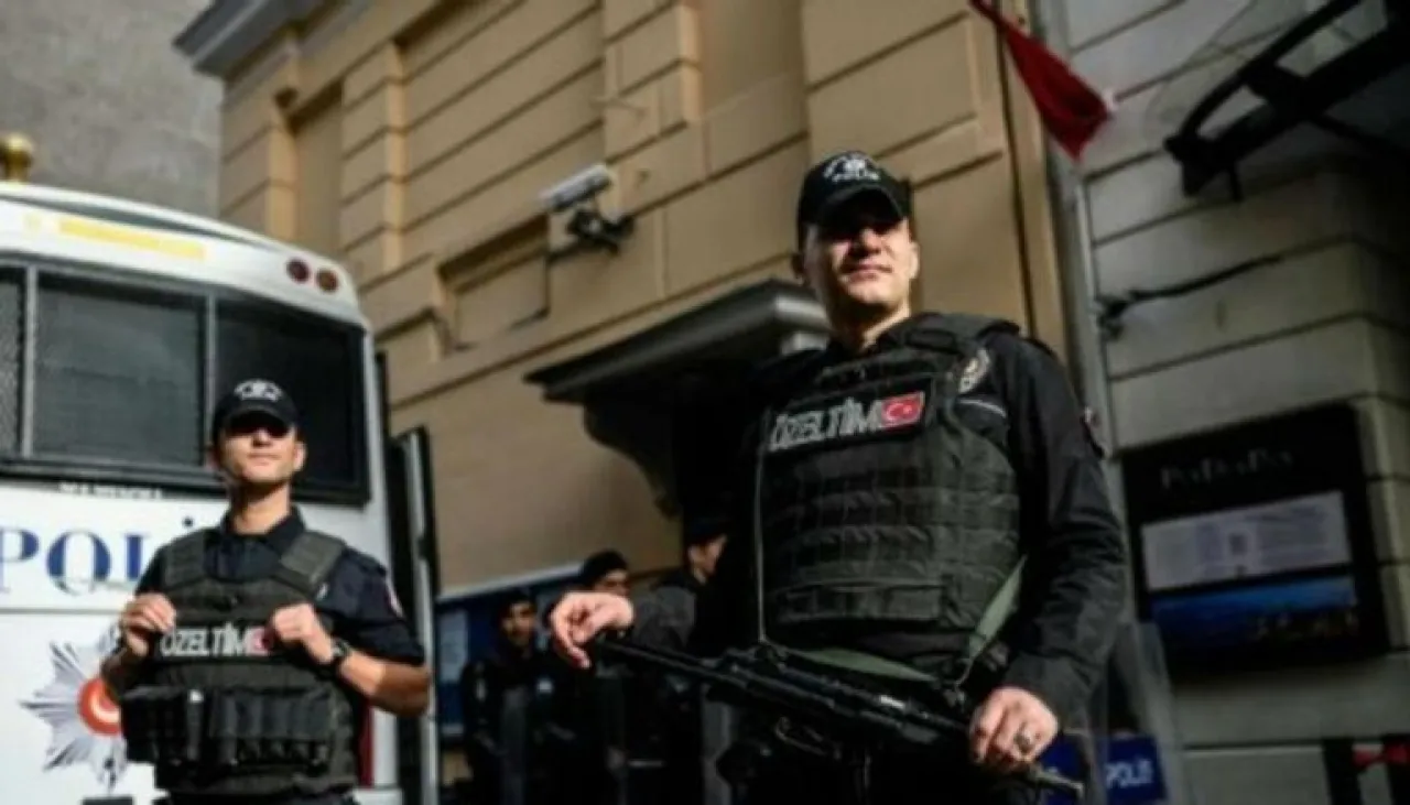 تركيا تعتقل 5 أشخاص للاشتباه بتجسسهم لصالح إيران