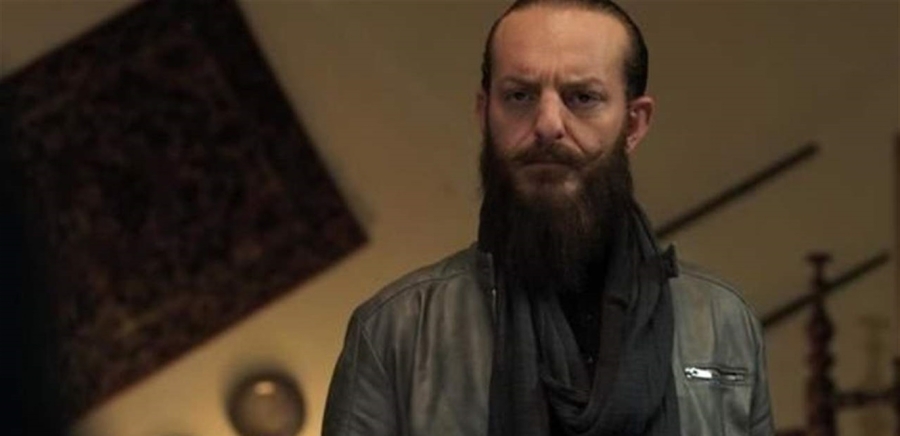 عم نحاول ننزل لمستواكم بالفكر.. بطل مسلسل الهيبة يشن هجومًا جديدًا على الشرع