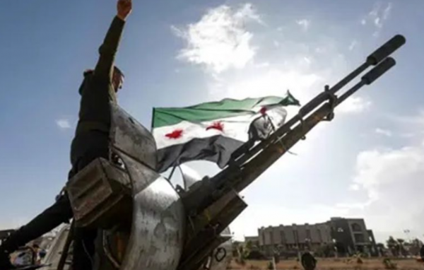 تبادل إطلاق نار بين قوات سورية وجنود لبنانيين على الحدود