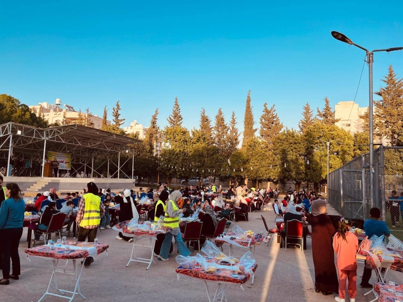 أوقاف إربد الأولى تنظم حفل إفطار للأيتام