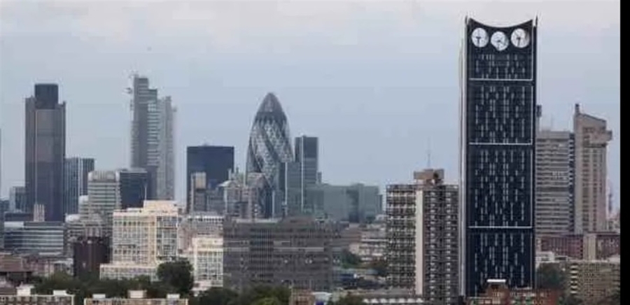 في بلد أوروبي .. الصراصير والسمك والفئران تنتشر في المباني!