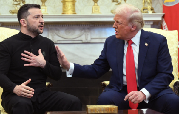 زيلينسكي ينتقد السفارة الأمريكية ف أوكرانيا