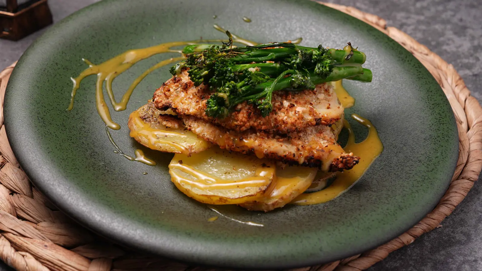 شرائح دجاج بالخردل والعسل على طريقة الشيف مروان السردوك