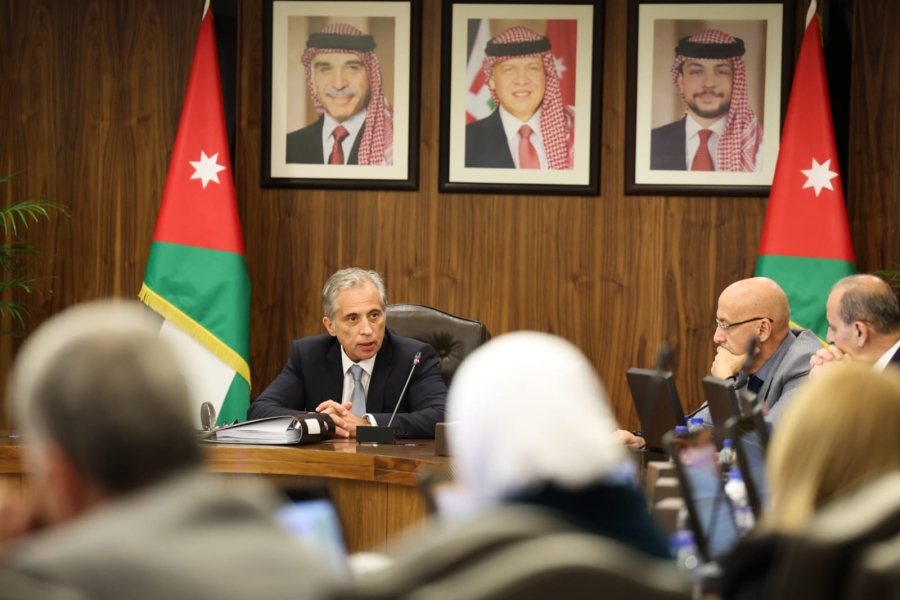 الحكومة توفِّر 40 من كلف خدمة الدين على القرض المستحق للعام الجاري من سندات يوروبوند