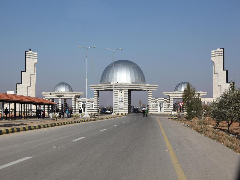 افتتاح مؤتمر اللغات في العالم الرقمي في آل البيت