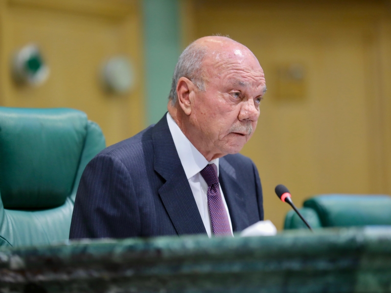 رئيس مجلس الأعيان يؤكد أهمية الحفاظ على اللغة العربية