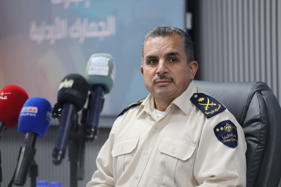 العكاليك: مركز جمرك الماضونة (عمان الجديد) بقدرة على معاينة 192 شاحنة في وقت واحد