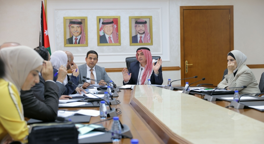 الطاقة النيابية تناقش مشروع قانون الكهرباء