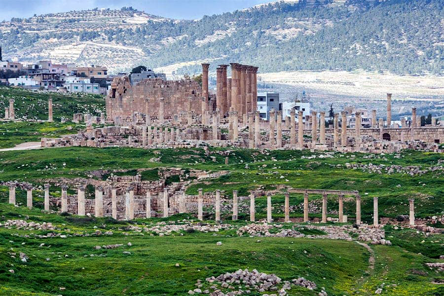 جرش: مطالبات بتفعيل المسارات السياحية