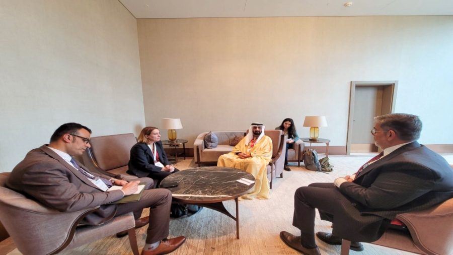 البرلمان العربي يؤكد على ضرورة التزام الدول بتوفير الدعم للأونروا