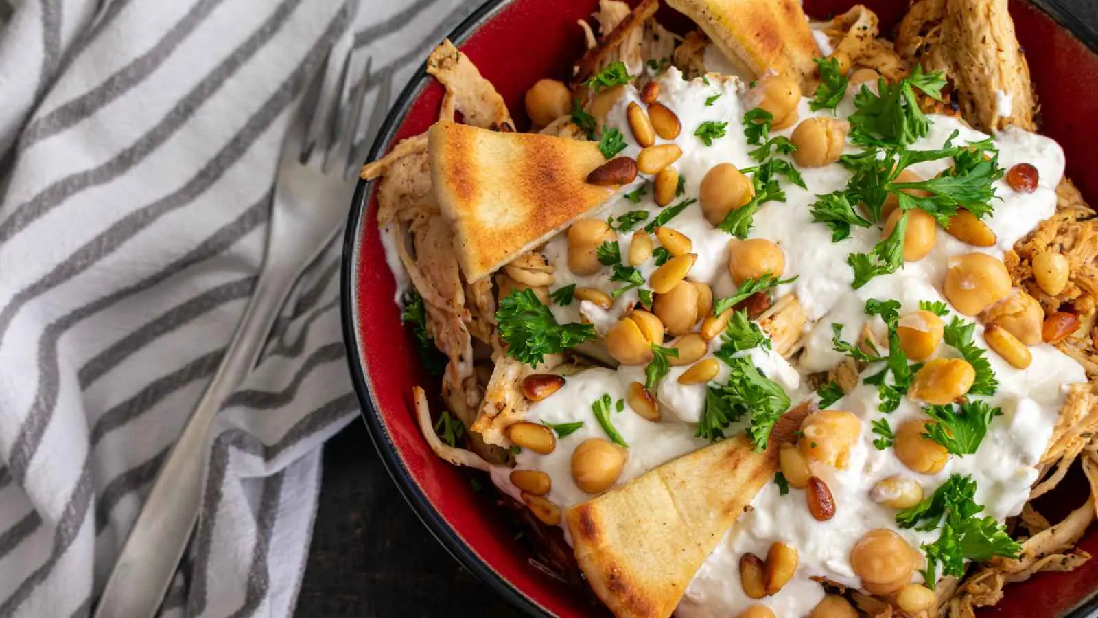 أشهى وصفة لتحضير فتة الدجاج