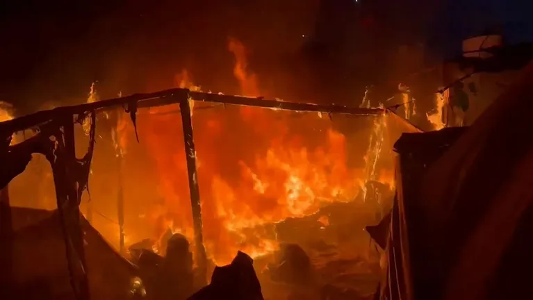 شهيد ومصابون بقصف الاحتلال خيمة نازحين في خان يونس