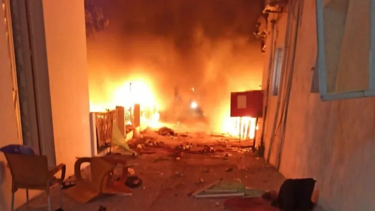 الاحتلال يقصف مبنى لمستشفى المعمداني في غزة