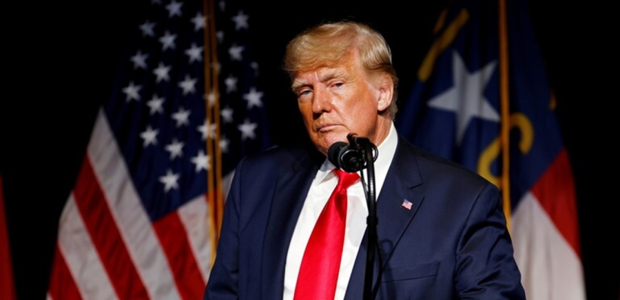 أحرجها ترامب.. هذا ما حصل مع ممثلة أميركية زوجها وزير في الحكومة