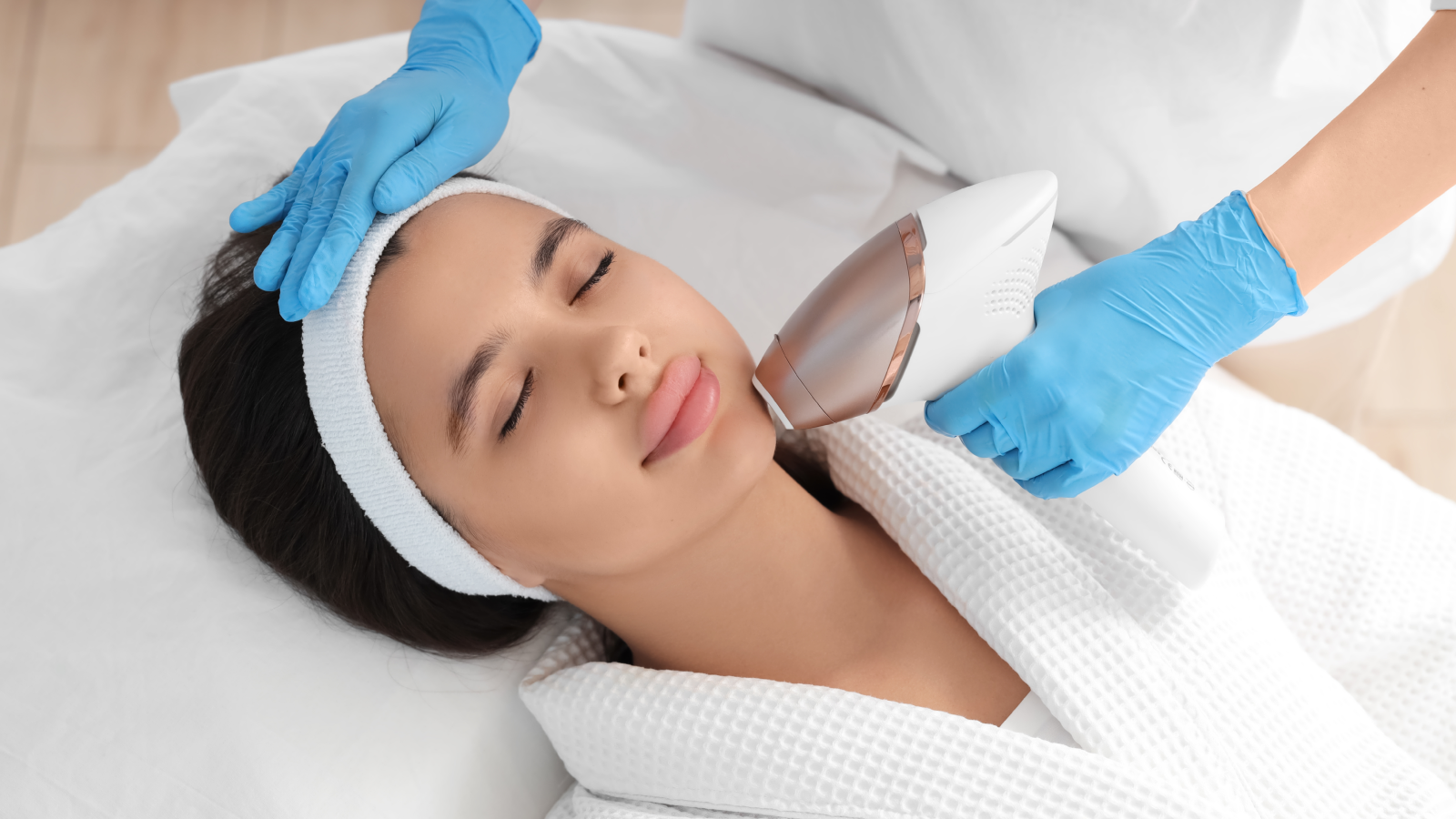 لماذا يفشل الليزر في إزالة الشعر الزائد من الوجه؟