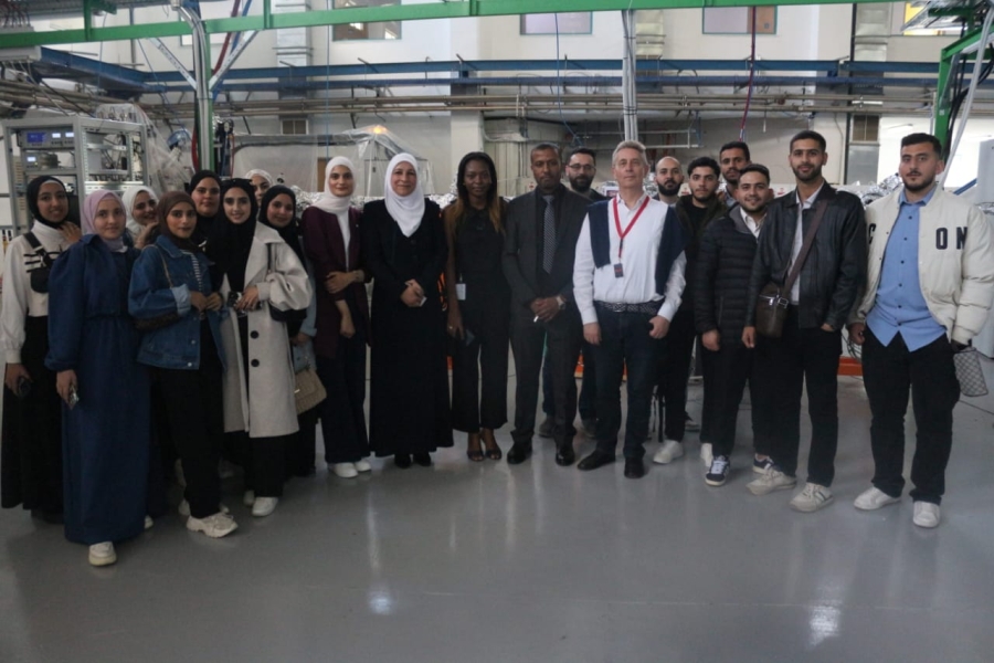 كلية العلوم بجامعة الزرقاء تزور مركز السنكروترون