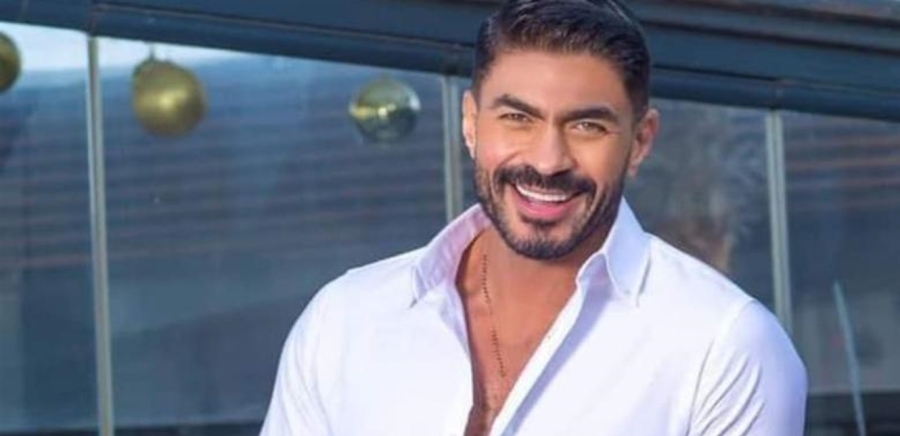 حاسس إني هموت .. فنان يثير قلق جمهوره