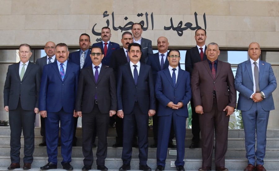وفد عراقي يطلع على تجربة المعهد القضائي في المجال القانوني
