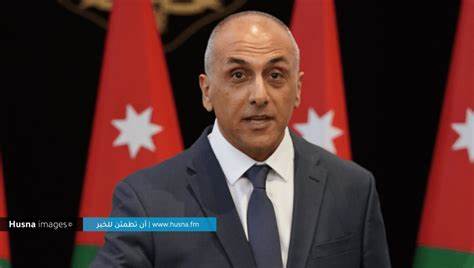 وزير البيئة يتفقد سير العمل في محميات دبين وعجلون واليرموك