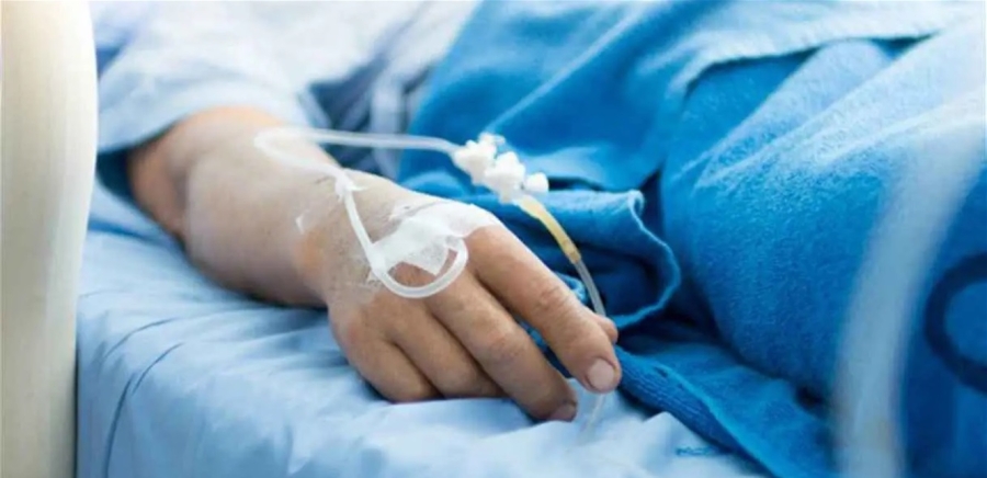 قصة مؤثّرة ... وفاة ممرّض شاب بعدما التقط عدوى من أحد مرضاه!