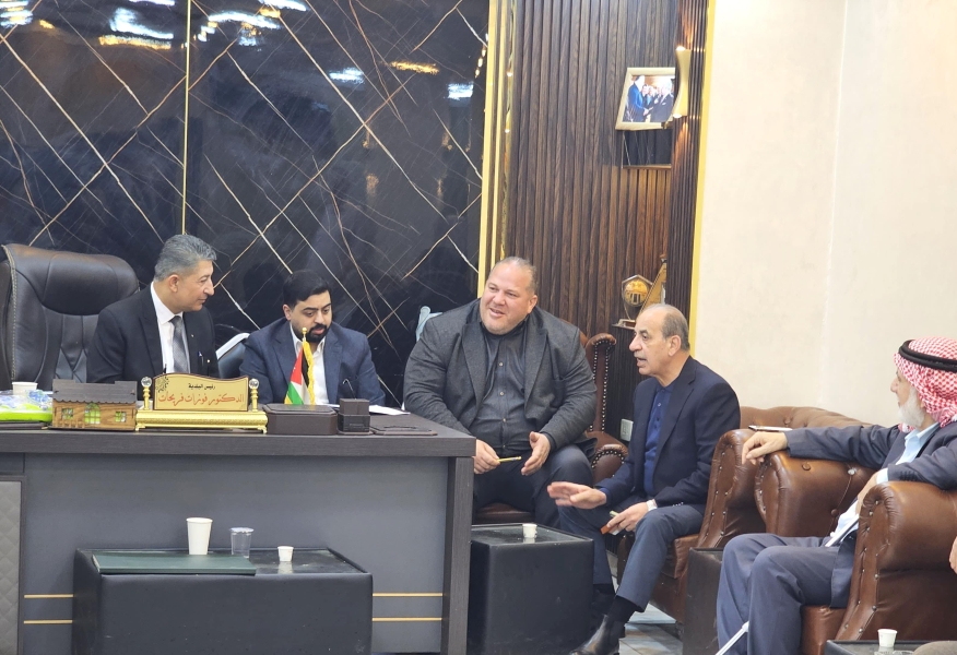 وزير الإدارة المحلية يتفقد واقع الخدمات المقدمة للمواطنين في كفرنجة