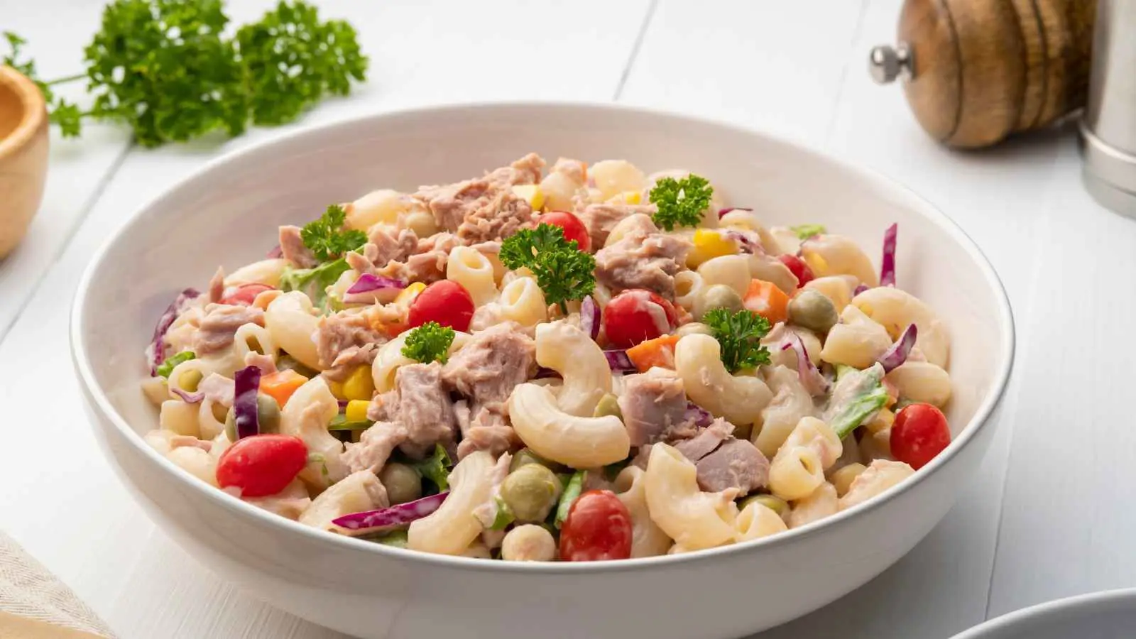 أشهى وصفة لتحضير سلطة الباستا بالتونة