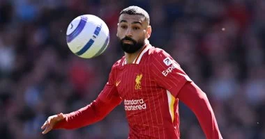 محمد صلاح يزين قائمة أفضل 7 لاعبين في تاريخ ليفربول