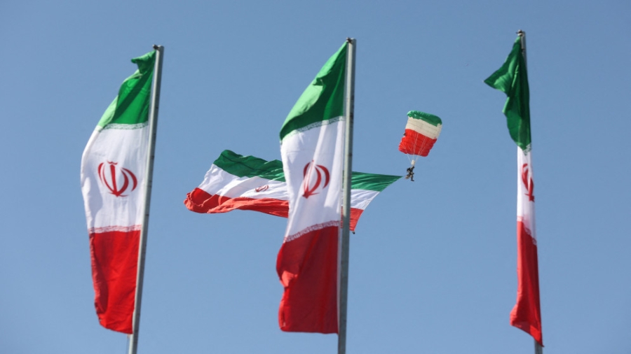 إيران تحبط هجوما إلكترونيا كبيرا الأحد