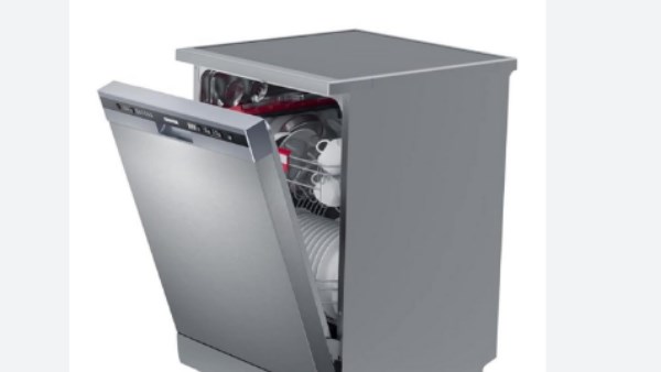 لهذا السبب .. ضعي نصف ليمونة في غسالة الأطباق