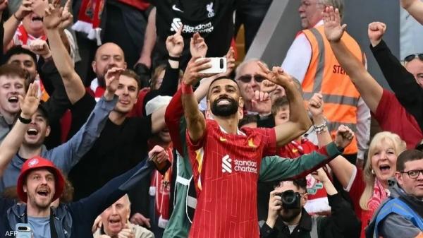 أغلى سيلفي في الموسم .. ماذا قال صلاح في ليلة التتويج؟