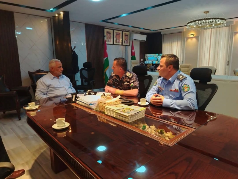 بلدية غرب إربد تبحث مع الدفاع المدني سبل التعاونلصيف آمن