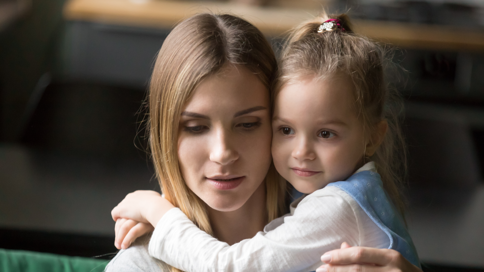 لماذا يحتاج طفلك أن يراكِ تخطئين أحياناً؟