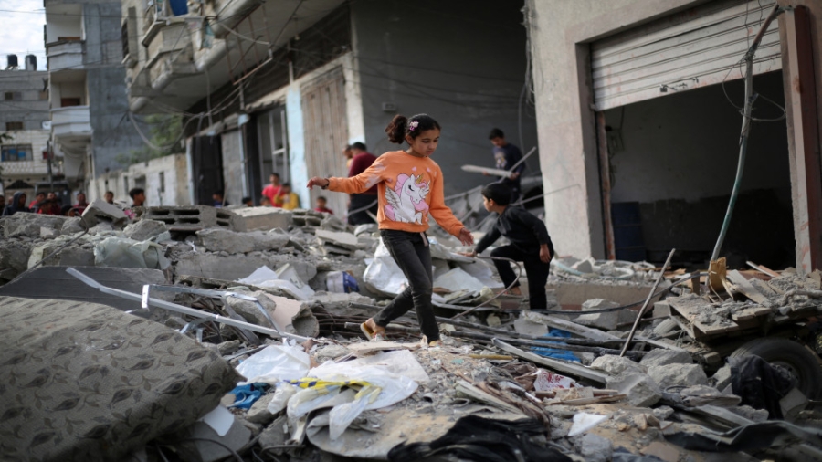 52#44;400 شهيد حصيلة العدوان الإسرائيلي المتواصل على غزة