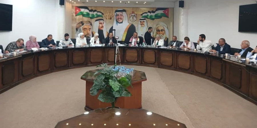 مجلس محافظة إربد يقر مناقلات مالية لمشاريع تنموية وخدمية