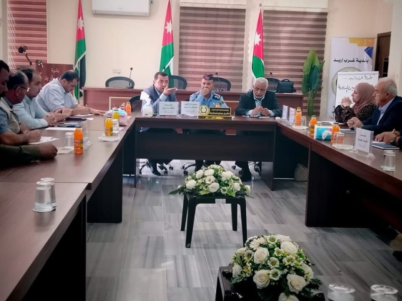 اجتماع يبحث حلول مرورية في غرب إربد