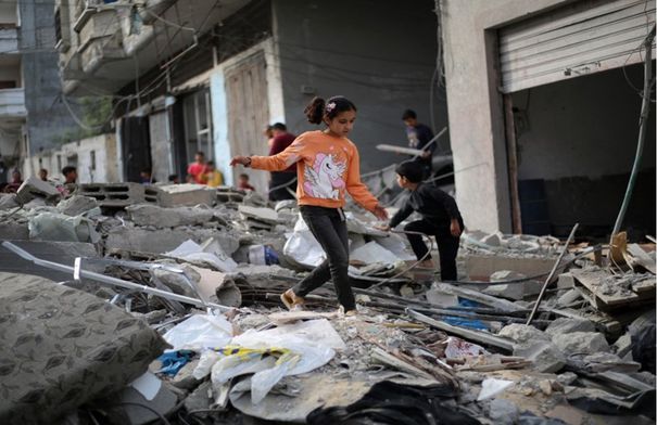 52#44;400 شهيد حصيلة العدوان الإسرائيلي المتواصل على غزة