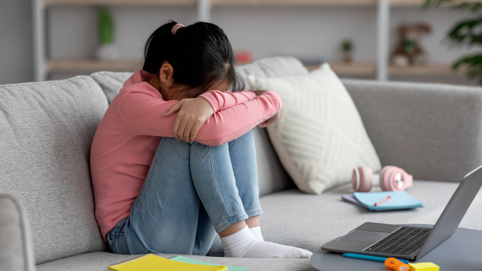 5 إشارات تخبرك أن طفلك يحتاج إلى وقت خاص معك