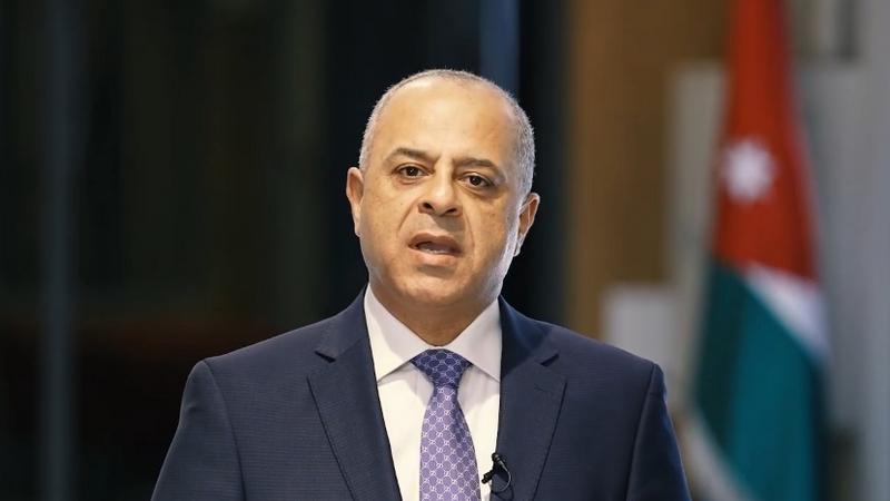 أبو صعيليك للعاملين في القطاع العام: أنتم ركن راسخ في مسيرة التحديث الإداري