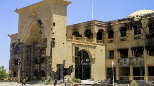 قوات الدعم السريع تقصف القصر الجمهوري في الخرطوم