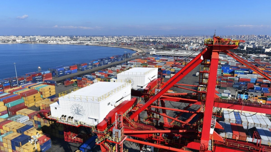 سوريا توقع عقدا لمدة 30 سنة لتطوير وتشغيل ميناء اللاذقية