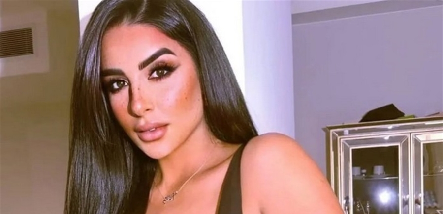 فاجأت الجمهور بقرارها.. فنانة شهيرة تُعلن اعتزال مواقع التواصل لهذا السبب (صورة)