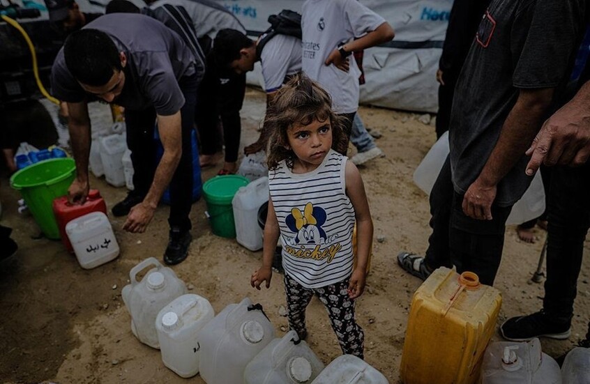 عشرات القتلى والجرحى وسط تصاعد الهجمات الإسرائيلية على غزة