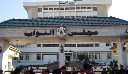 الإعلام النيابية: ملتزمون بدعم حرية الإعلام